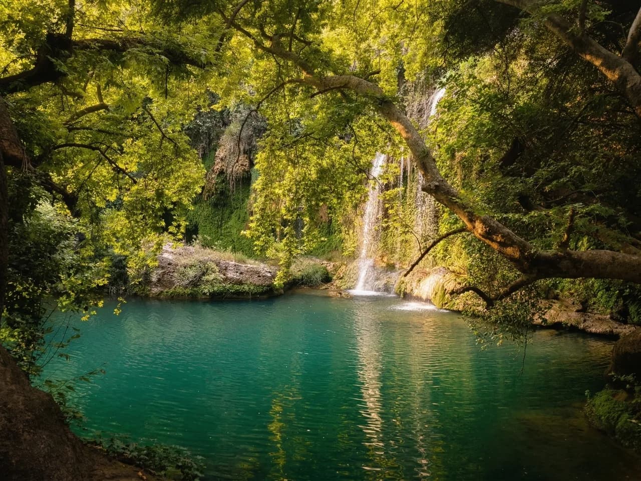 Kursunlu Waterfall
